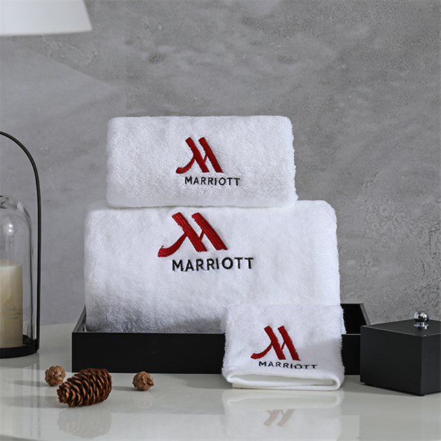  Luxury Hotel Use White Bath Towels Embroidered