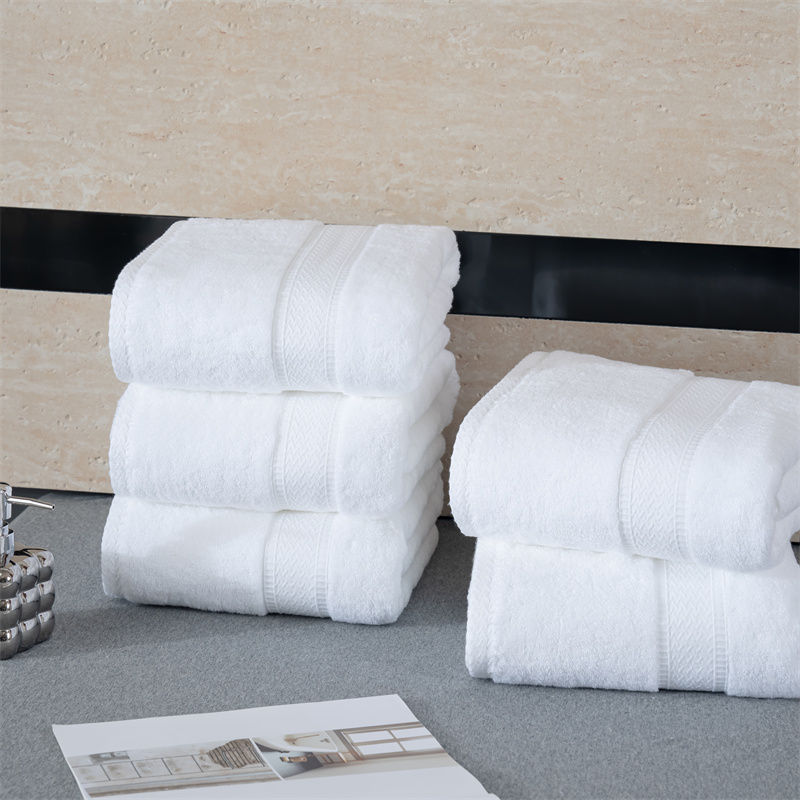 Air Drying vs Tumble Drying Your Towel Set